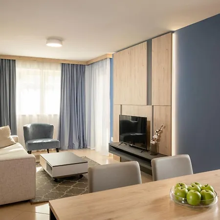 Garden Palace 228 Apartman *