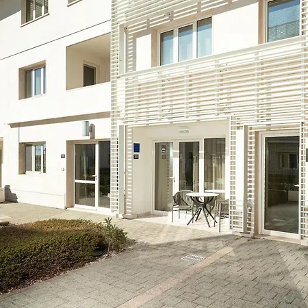 Garden Palace 228 Apartman Umag